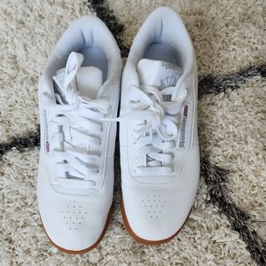 Reebok Princess - White/Gum Sole - size 9